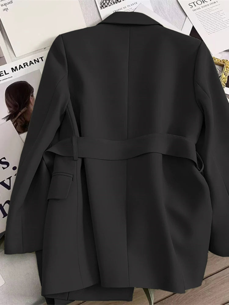 Women's stylish blazer with belt